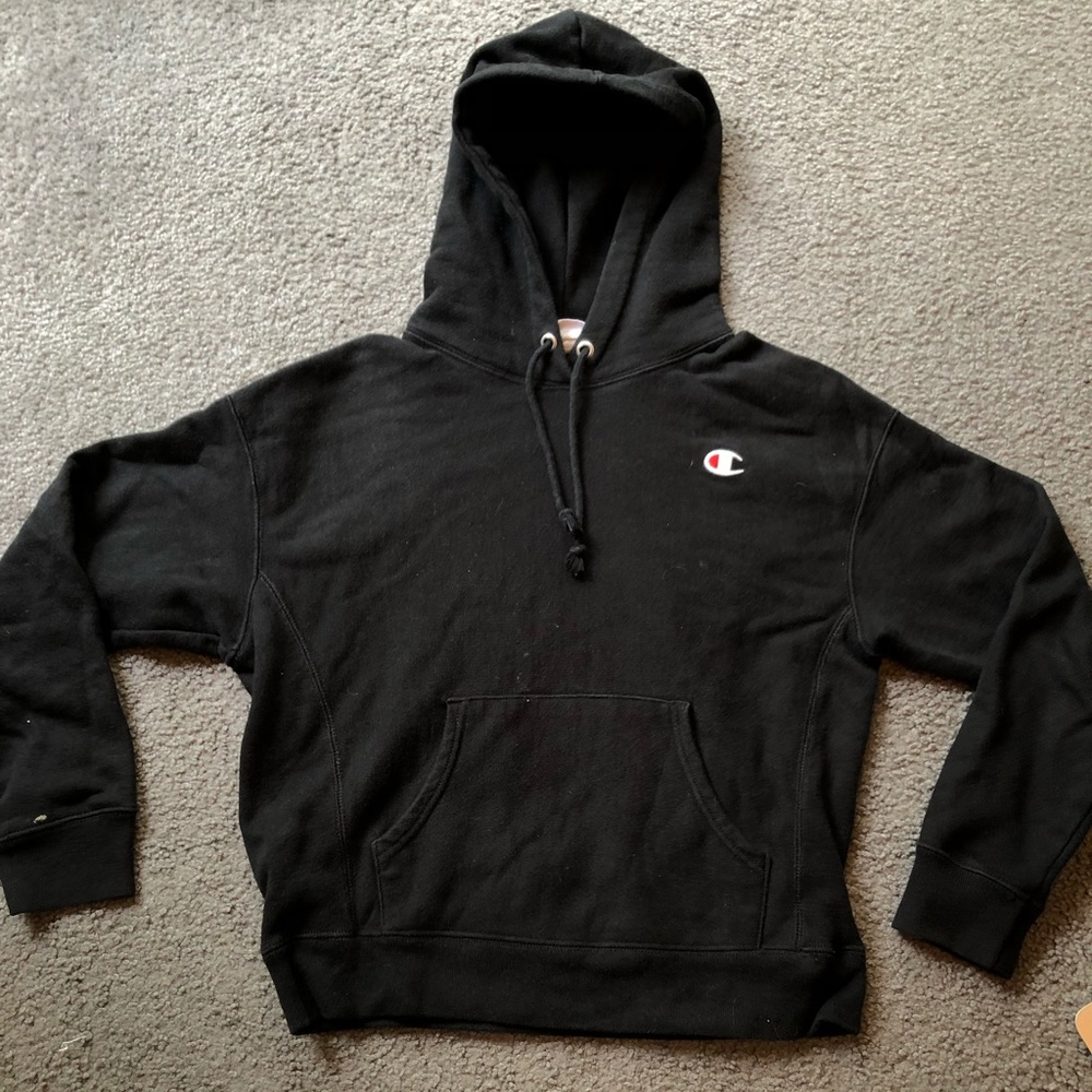 black champion hoodie